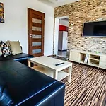 Am-Residence No. 19